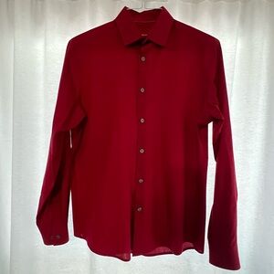 Alfani lightweight Slim Fit Stretch button down shirt. Size S. Color Dark Ruby.